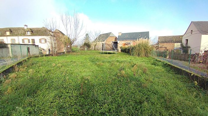 Image No.2-2 Bed House for sale