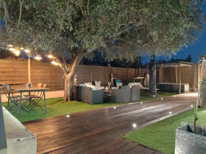 Image No.1-4 Bed House for sale