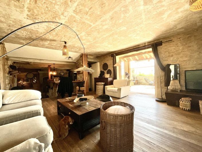 Image No.9-3 Bed House for sale