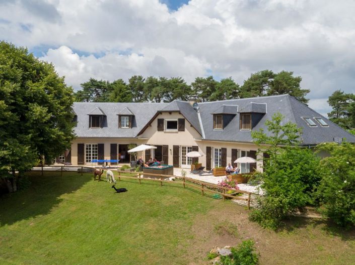 Image No.1-Propriété de 7 chambres à vendre à Baraqueville