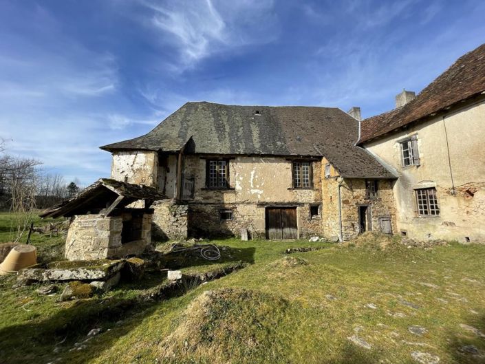 Image No.1-6 Bed House for sale