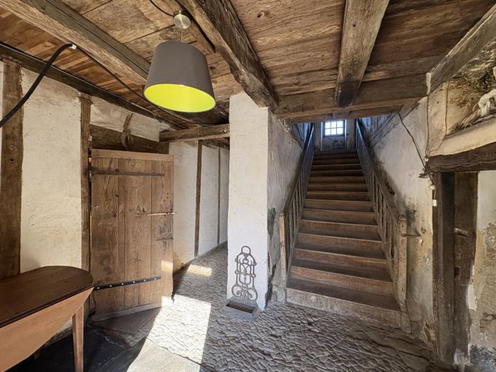 Image No.13-6 Bed House for sale