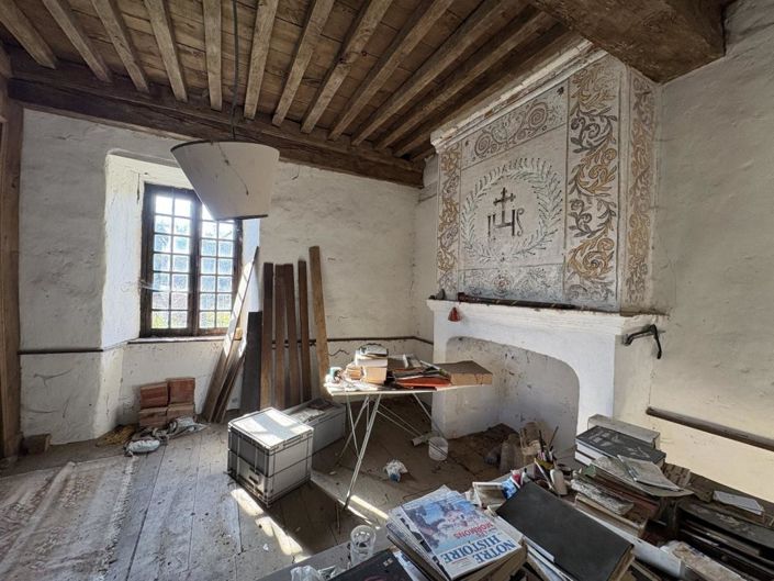 Image No.18-6 Bed House for sale