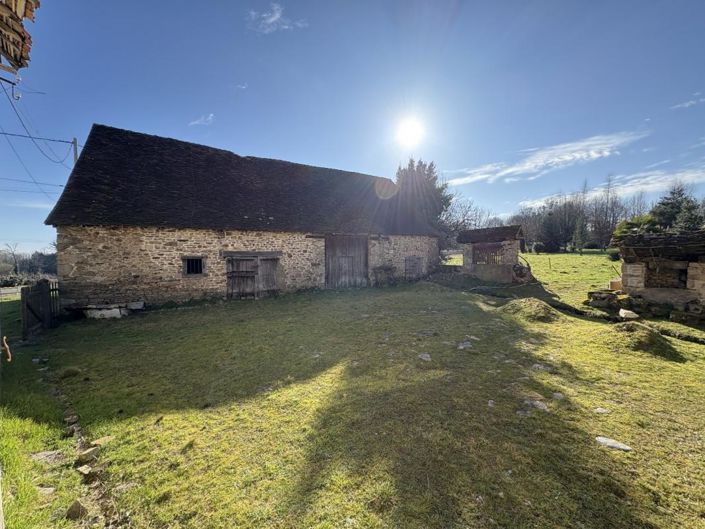 Image No.5-6 Bed House for sale