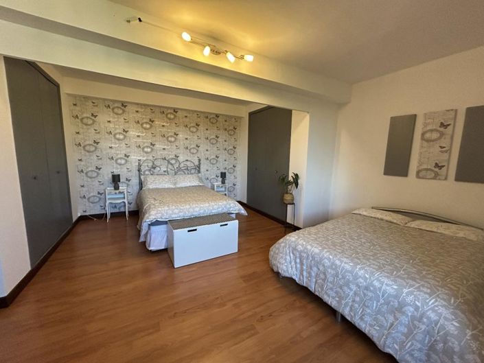 Image No.19-10 Bed House for sale