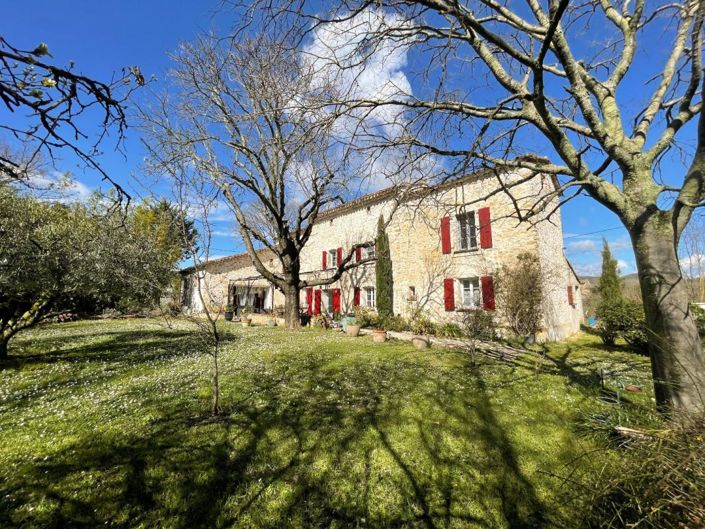 Image No.1-4 Bed House for sale