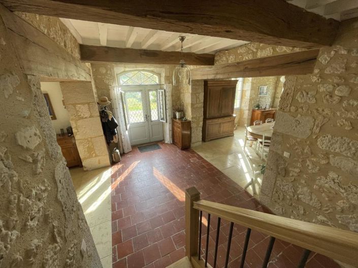 Image No.1-Propriété de 8 chambres à vendre à Gers