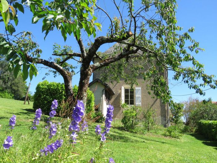 Image No.1-4 Bed House for sale