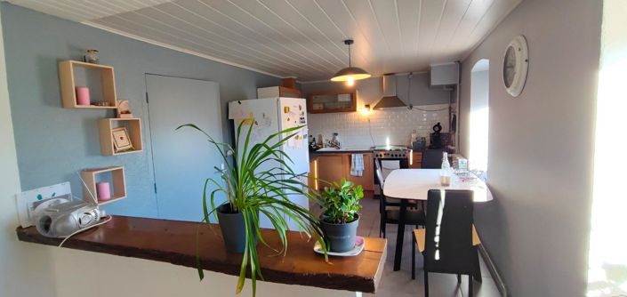 Haute-Loire, House