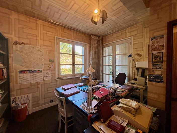 Image No.14-4 Bed Property for sale