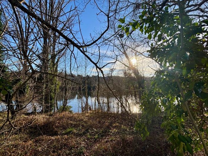 Image No.2-4 Bed Property for sale