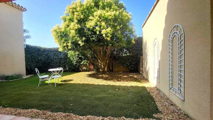 Image No.1-Townhouse for sale