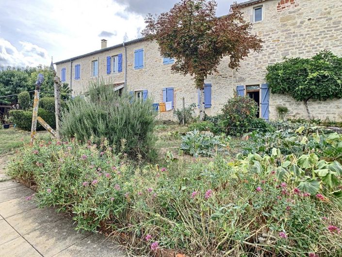 Image No.1-7 Bed Property for sale