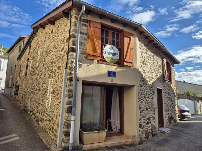 Image No.1-5 Bed Property for sale
