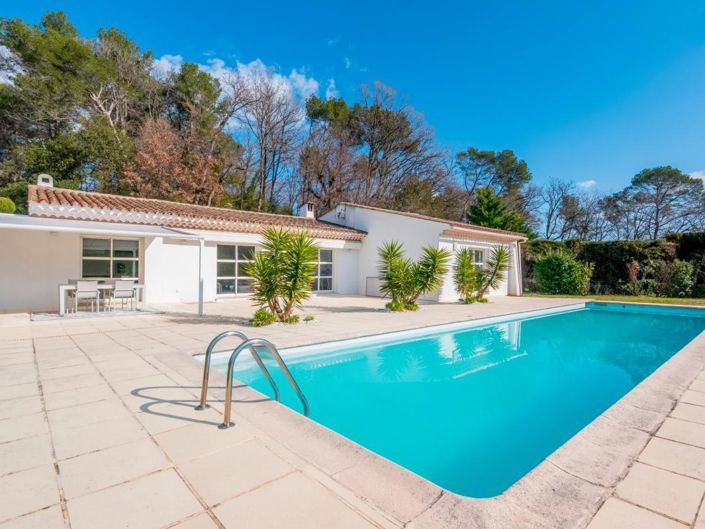 Image No.1-4 Bed Property for sale