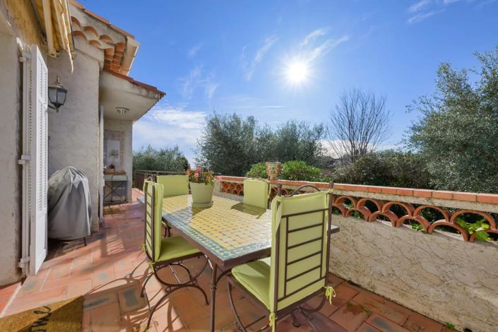 Image No.1-3 Bed House for sale