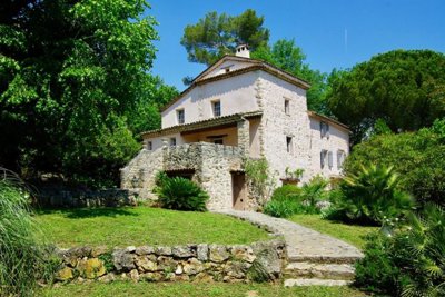 1 - Roquefort-les-Pins, Masseria