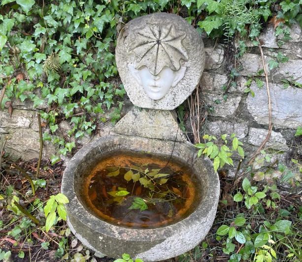 Image No.8-5 Bed Property for sale