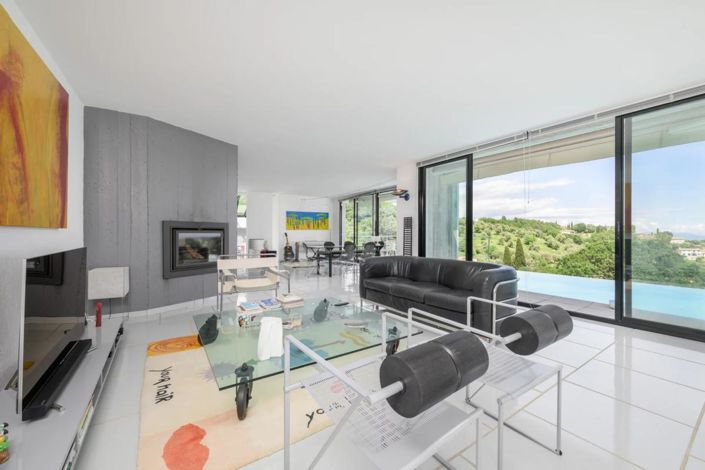 Image No.7-4 Bed Property for sale