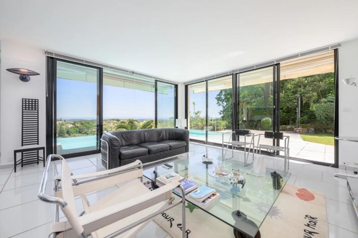 Image No.8-4 Bed Property for sale