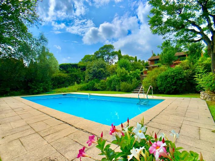 Image No.1-6 Bed Masseria for sale