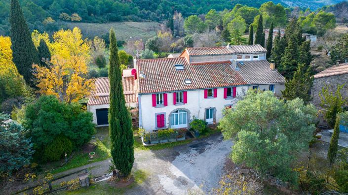 Image No.1-Propriété de 8 chambres à vendre à Capendu
