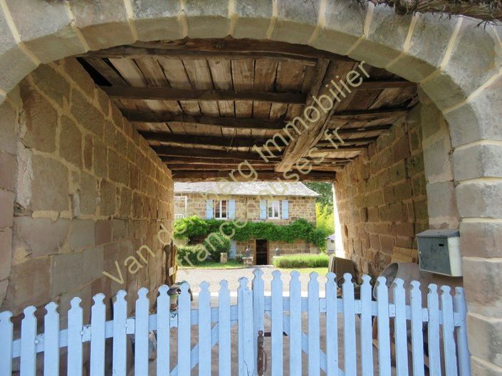 Image No.4-Propriété de 4 chambres à vendre à Brignac-la-Plaine