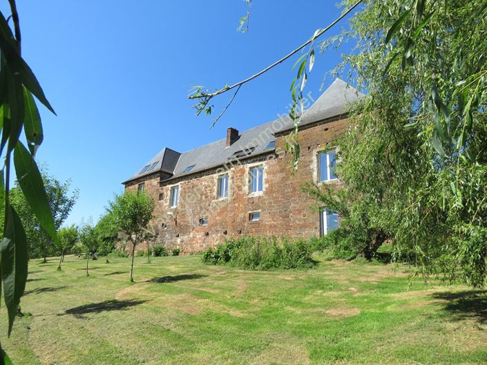 Image No.1-Propriété de 5 chambres à vendre à Louignac