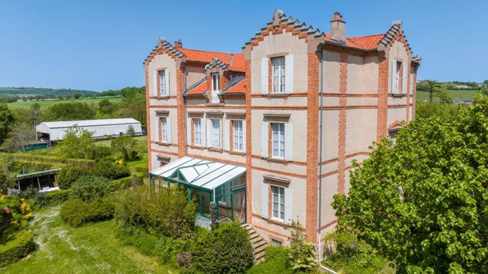 Image No.1-14 Bed House for sale