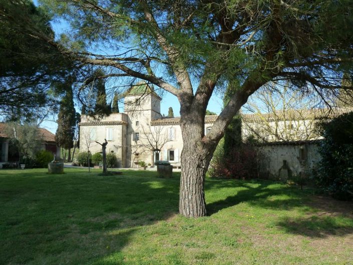 Image No.1-10 Bed Property for sale