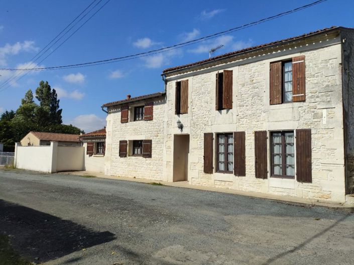 Image No.1-5 Bed Property for sale