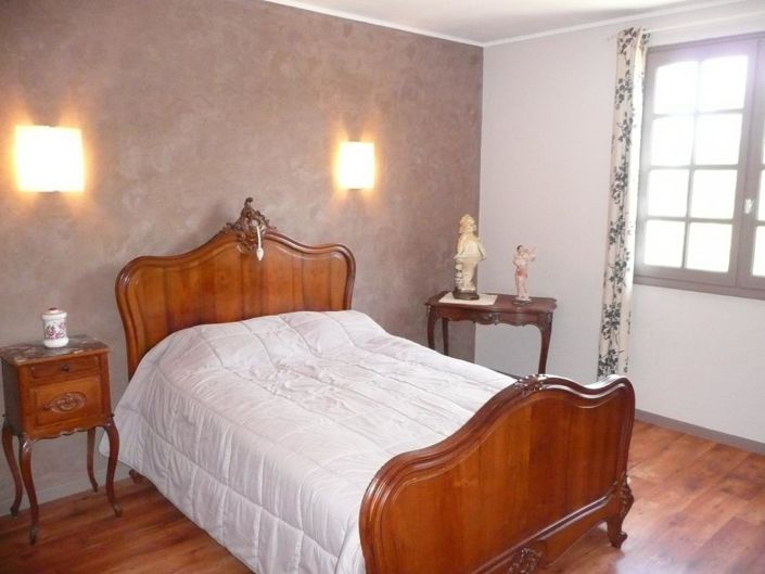 Image No.5-4 Bed House for sale