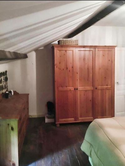 Image No.10-3 Bed Property for sale