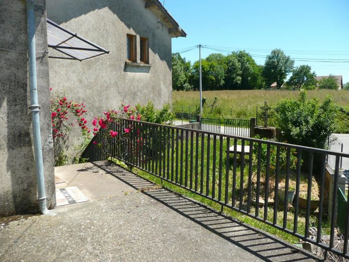 Image No.11-2 Bed Property for sale