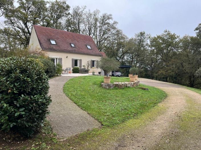Image No.1-3 Bed House for sale