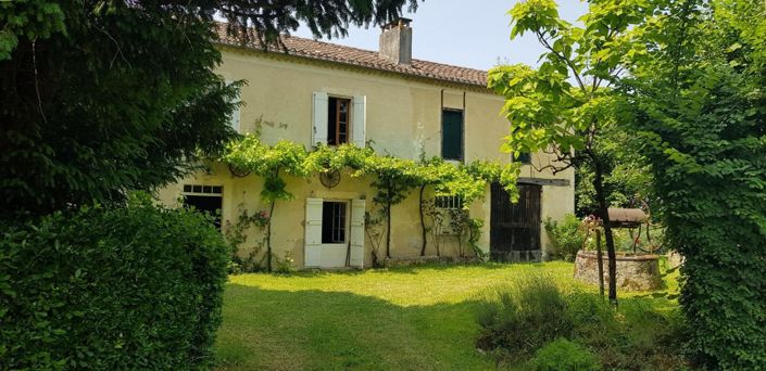 Image No.1-3 Bed House for sale