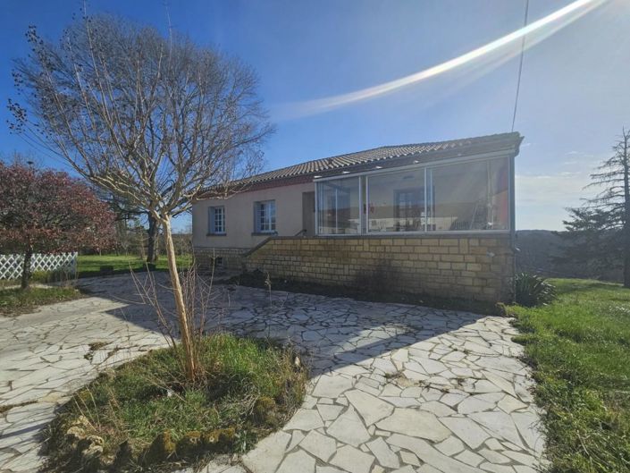 Image No.1-4 Bed House for sale