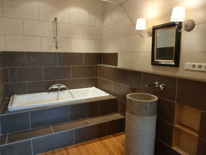 Image No.15-8 Bed House for sale