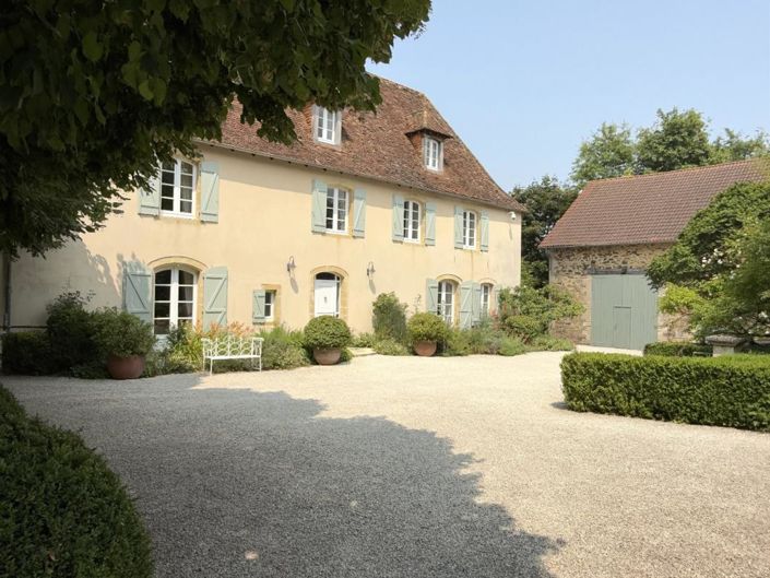 Image No.1-4 Bed House for sale