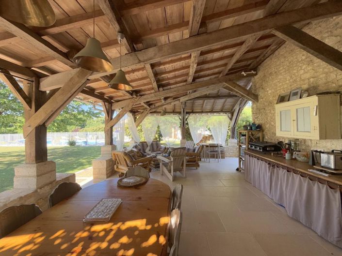 Image No.3-9 Bed Chateaux for sale