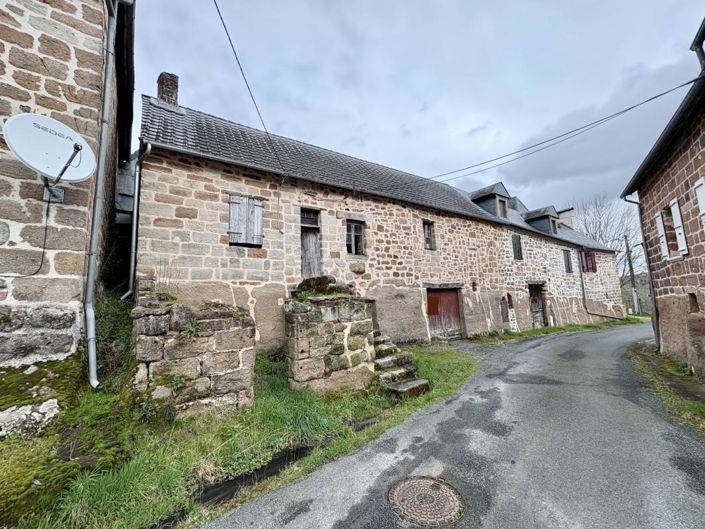 Image No.1-Propriété à vendre à Saint-Aulaire