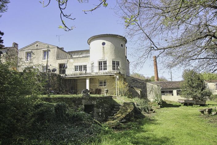 Image No.1-Propriété de 4 chambres à vendre à Grandjean