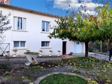 1 - Saint-Amadou, House