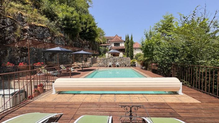 Image No.1-2 Bed House for sale