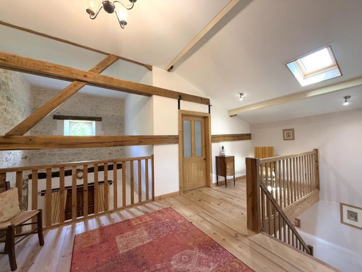 Image No.16-4 Bed House for sale