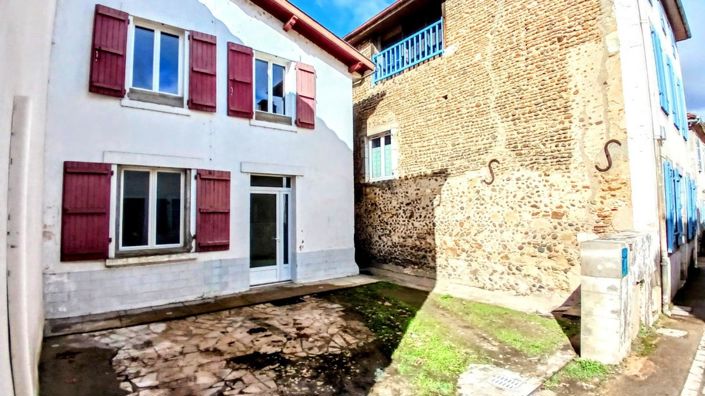 Image No.1-3 Bed House for sale