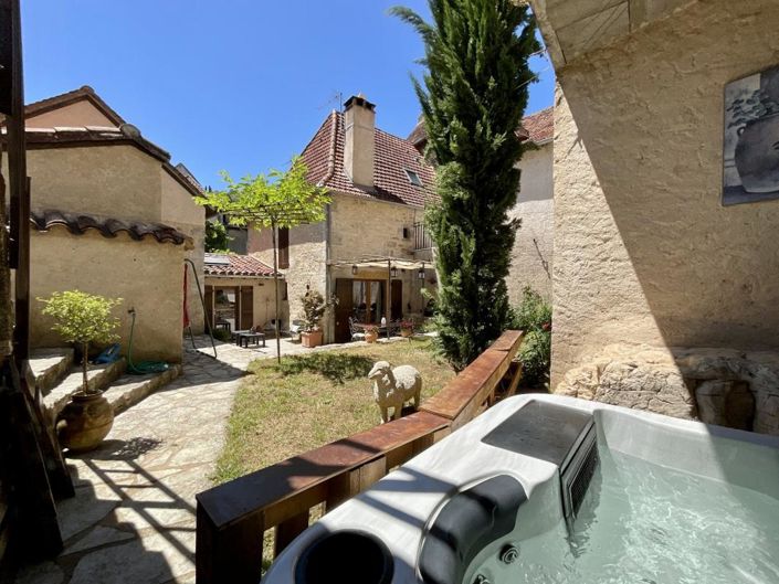 Image No.1-Propriété de 5 chambres à vendre à Cajarc