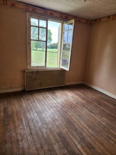 Image No.5-3 Bed Property for sale