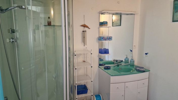 Image No.17-7 Bed House for sale