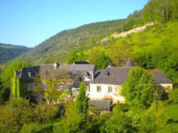 Propriété de 6 chambres à vendre à Marcillac-Vallon
